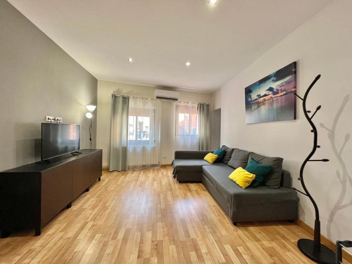 Comfortable Renovated Flat, Wifi! Badalona Eksteriør billede